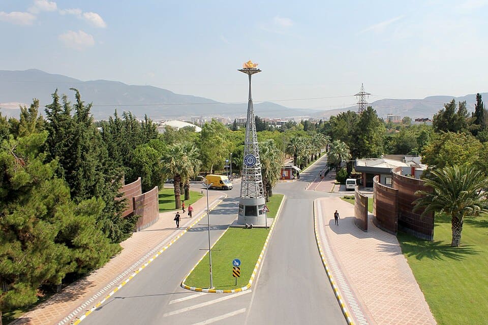 Ege Üniversitesi